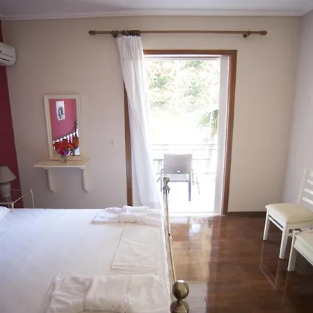 Giorgio Apartments Nikiana Room photo